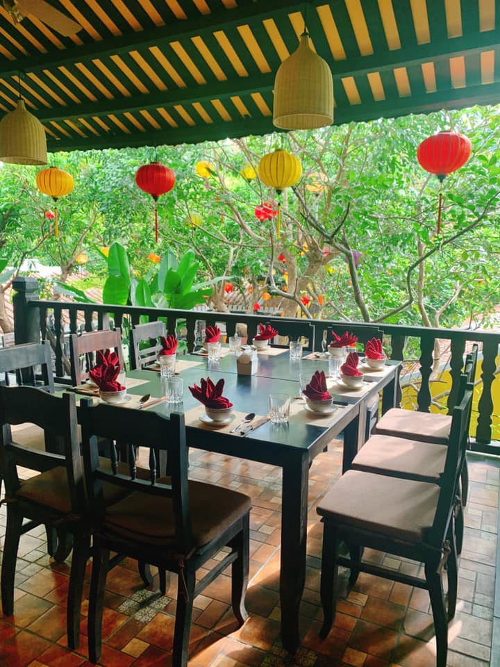  Ngon Thị Hoa - Không gian tổ chức tiệc sang trọng