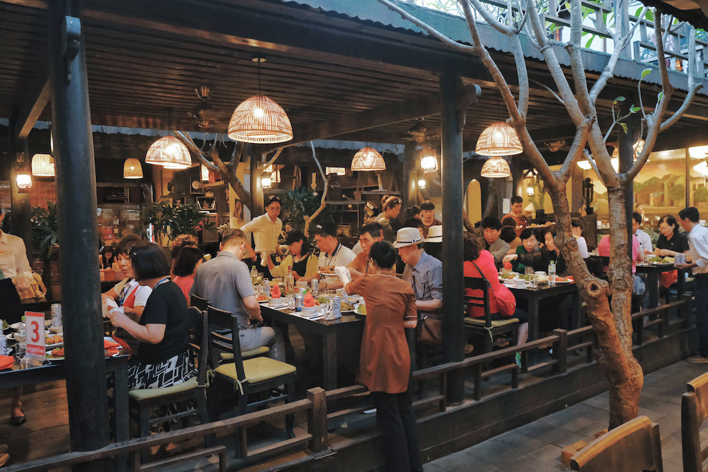  Không gian Ngon trước giờ đón khách